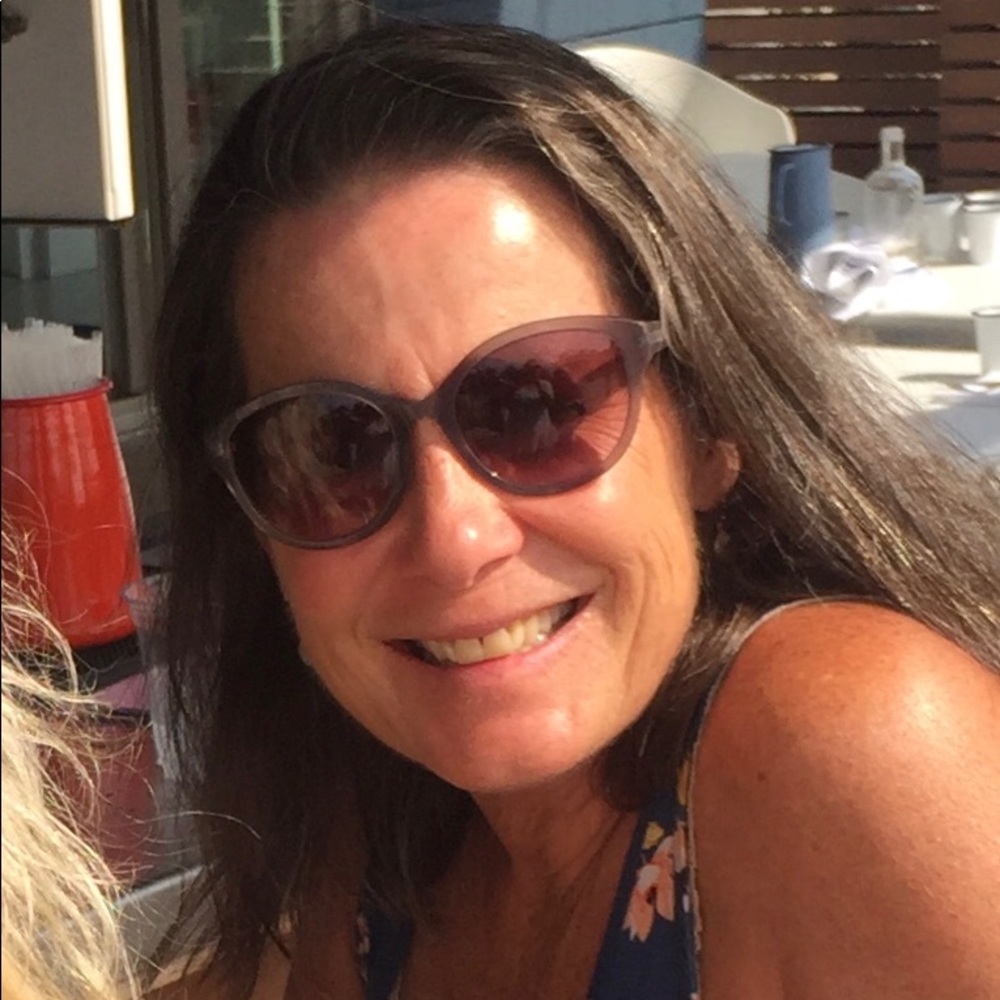 Meet your Posher, Suzi